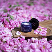 Picture of Josephine's Roses Mask 50 ml